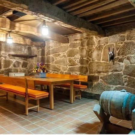 Spacious House With Pool In Nyaraló