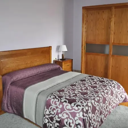 Nyaraló Spacious House With Pool In Carballedo