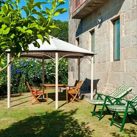 Spacious House With Pool In *